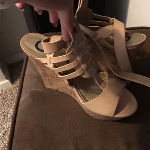 Guess wedges. Never worn